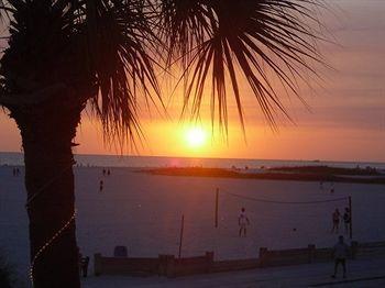 Готель Beach Palms Редінгтон-Шорс Екстер'єр фото